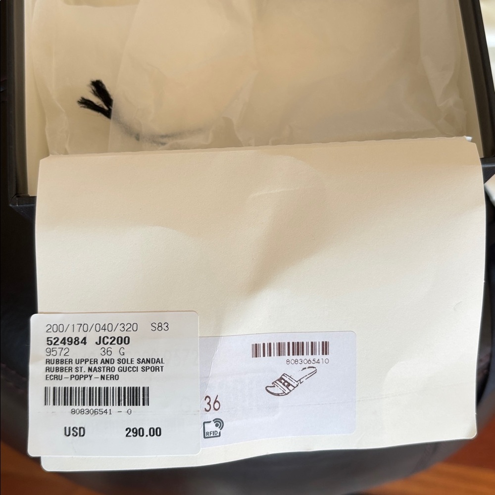 Gucci Cream and Black Logo Slides Size 36 - Picture 5 of 6